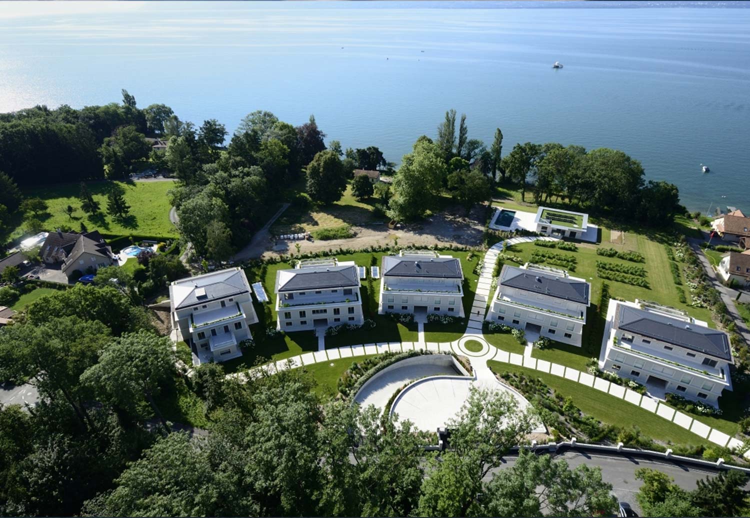 services-back-block08